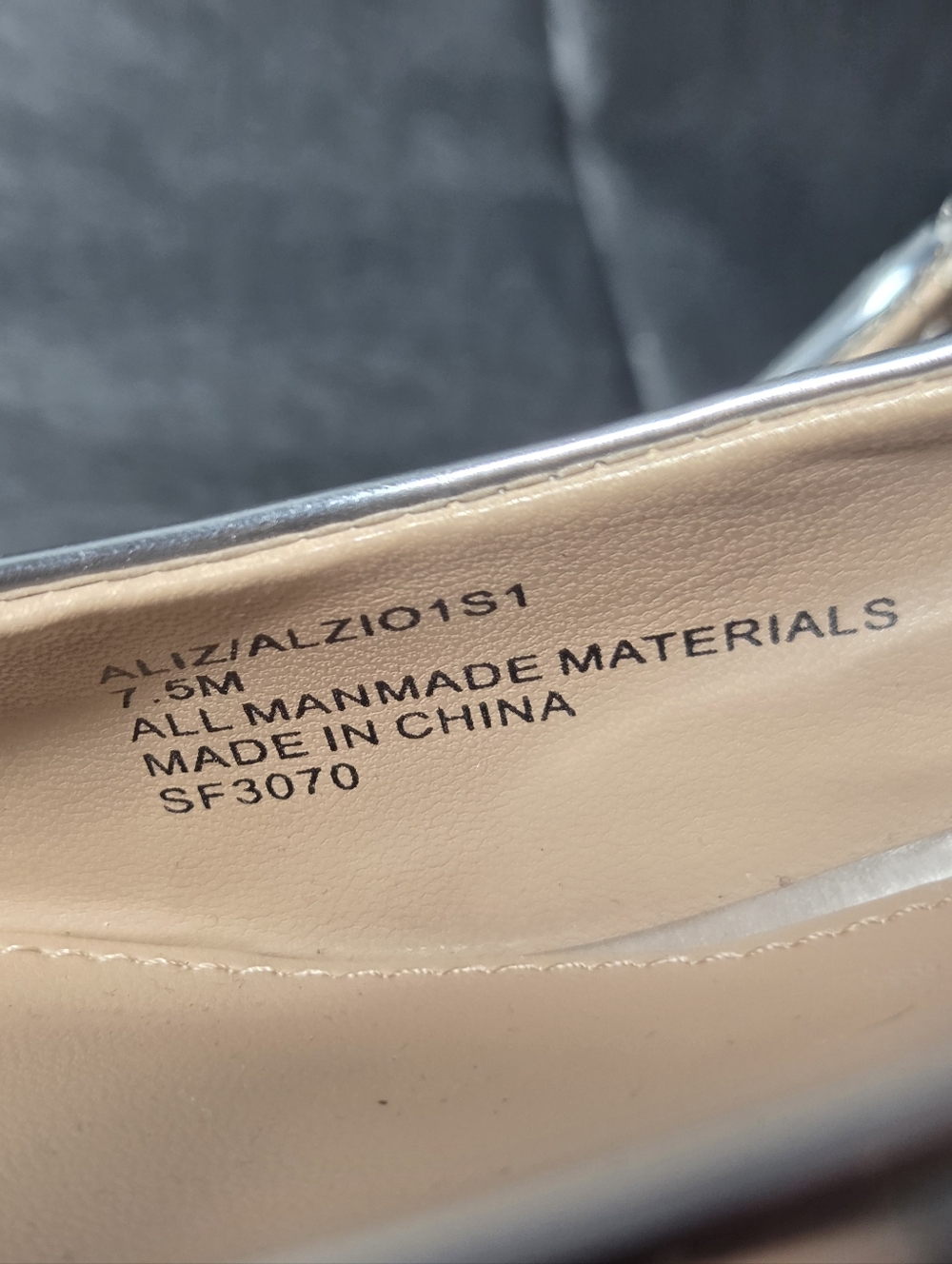 Steve Madden Silver Pointed Slingback Pumps - Picture 3 of 6